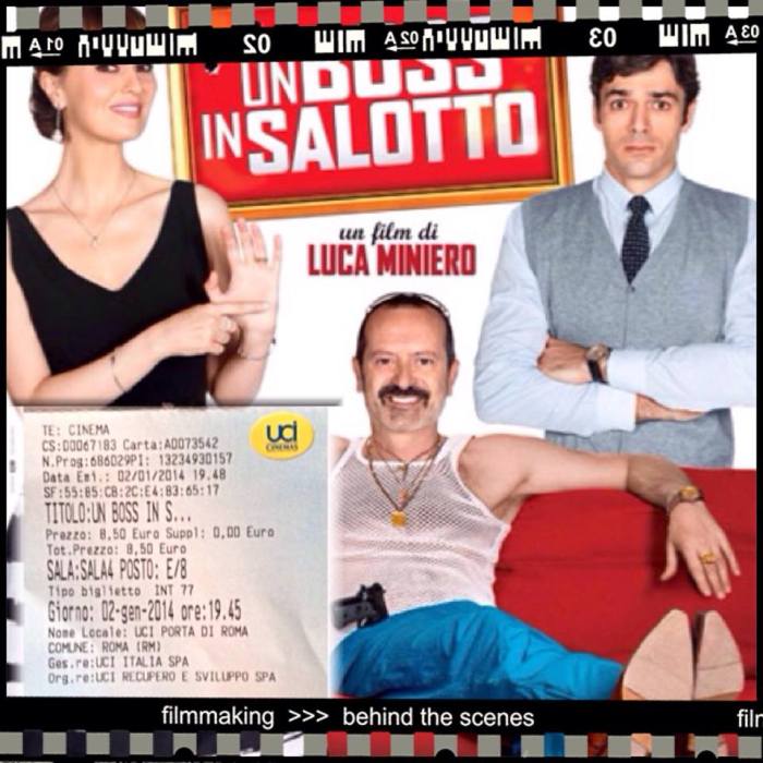 un boss in salotto recensione biglietto locandina